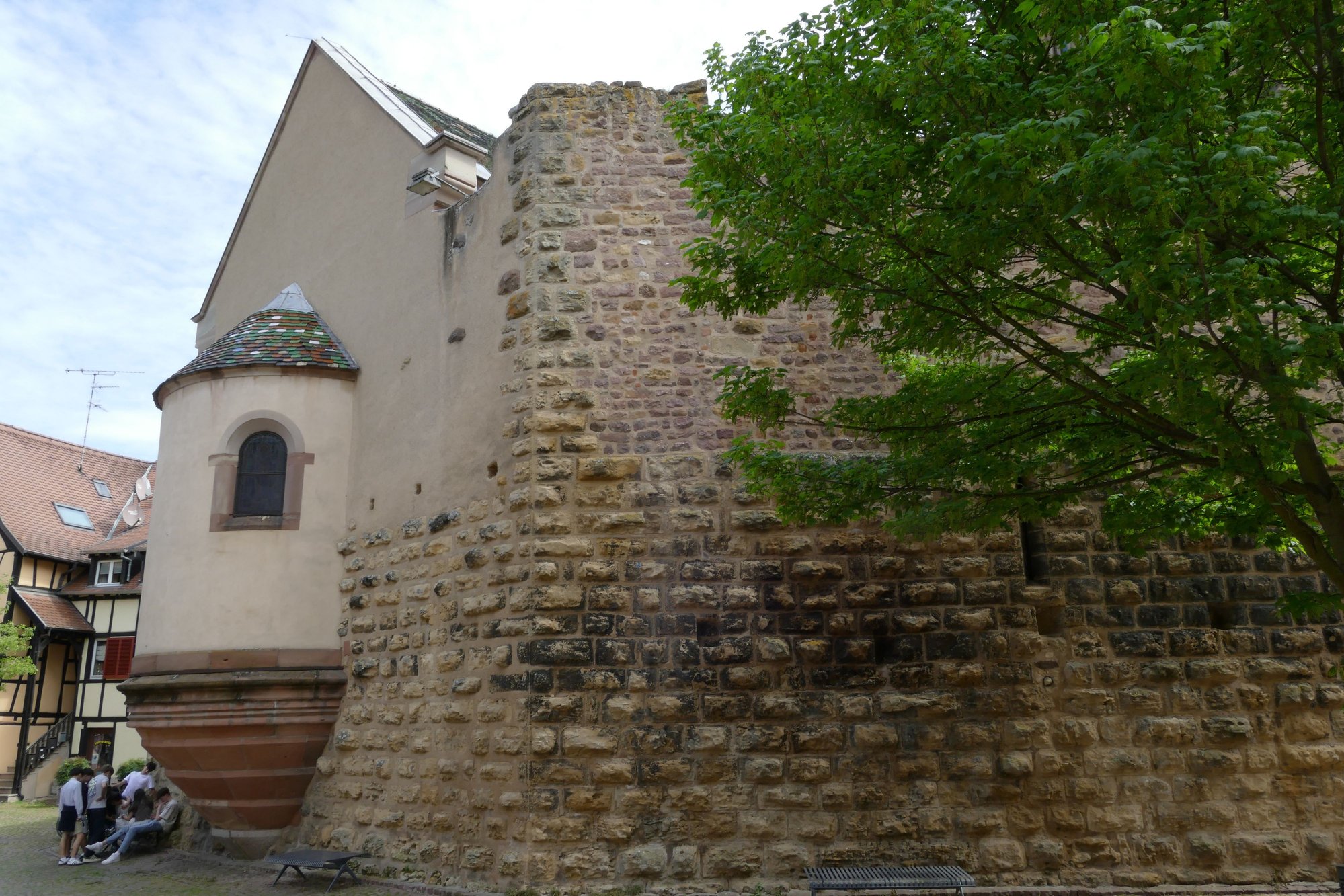The back of the Chapelle