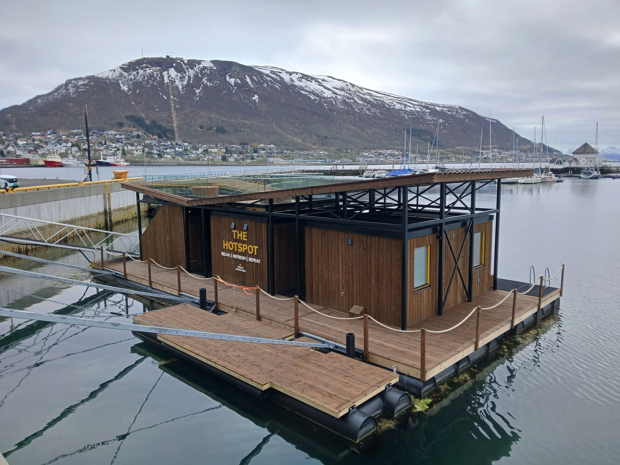 Passing the flloating saunas