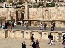 Roman theater 