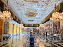 Royal Palace Apartments