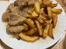 braised pork in wine sauce