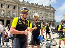 While walking toward the entrance, these cheerful guys from Porto asked me to snap their photo; they had ridden from Porto to Santiago in two days and looked no worse for wear.  They would return to Porto later today in a van, with their bikes and packs.  They were one group of many, including a merry quartet from Tenerife, who were so happy to share commentary and to have their pics snapped.   Everyone around here seems to be elated, for good reason...for many this is the trip of a lifetime.  
