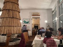 Interior detail of DA GINO--filled to the brim by 9:15pm