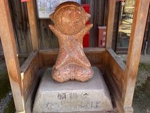 Sarubobo shrine 