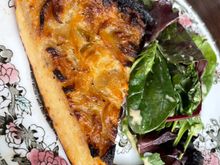 Onion tart La Poule au Pot