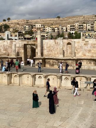 Roman theater 