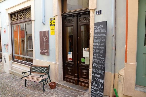 Our lunch stop on the Rua Fernandes Thomas, one of the upper town's "charmingly worn", atmospheric "petiscos tavern" streets