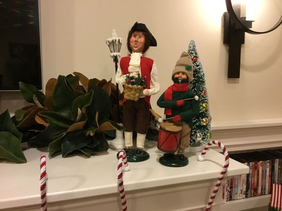 
Colonial carolers 