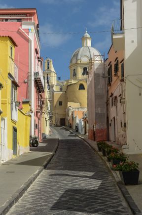 Where are we? Burano? Guanajuato? 