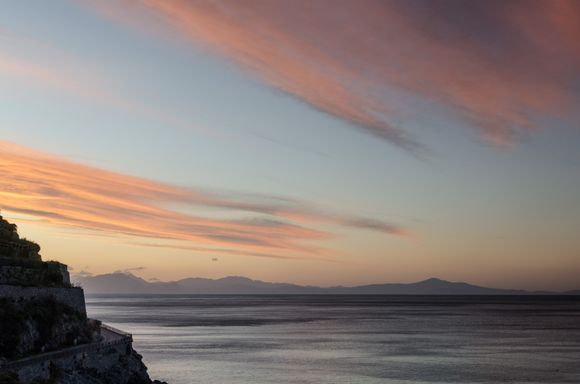 We got up early to rendezvous with our fave driver, Patrizio. First stop on that 'overview' tour: windswept Agerola.