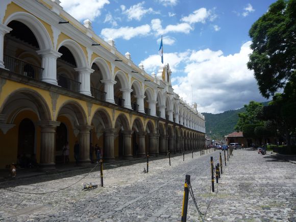 The former seat of the Captains-General, who governed colonial Central America.  (South side of the plaza.)  It now houses the splendid National Museum of Guatemalan Art.  It's normally very busy; I must have been here at an odd time.