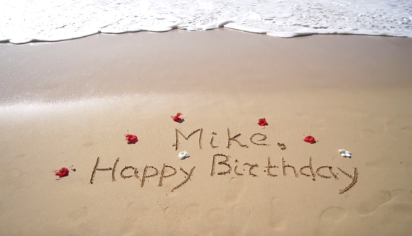 Then I told the card company  you live by the water and they sent me this !!! ........ I give up !!!

Happy Birthday "gomiki".