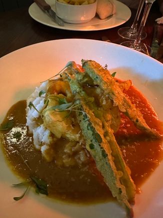 The seafood curry was delicious unfortunately they do not know how to make sticky rice at Cafe Royal.   The worst rice I have ever eaten!