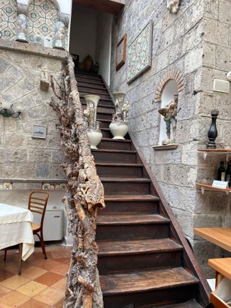 An eatery in Sorrento. 