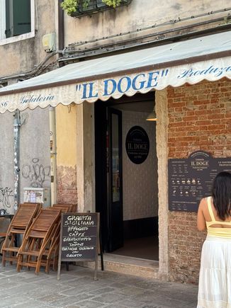 Stopped here for gelato on our walk back to our hotel 