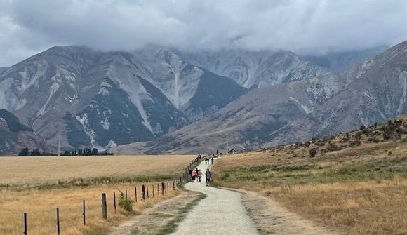 Back to the parking area 