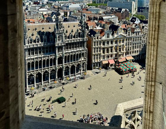 From the top, this is looking down at the fourth side of the plaza, which Percy will soon discuss!