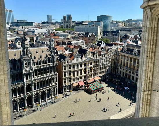 From the top, this is looking down at the fourth side of the plaza.