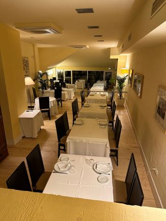 
Sleek interior of EL FIGON DE HUECAR in Cuenca; they have some very interesting contemporary art on the walls that I would have liked to view more closely.