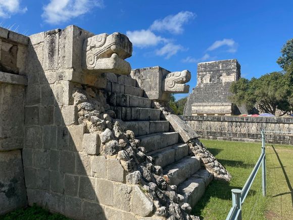 This is a shot of the Platform of the Eagles and Jaguars. Fairly small platform with amazing carvings