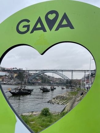 After lunch, we took a walk back across the bridge to Gaia.