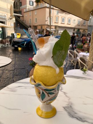 Lemon sorbetto in Amalfi 