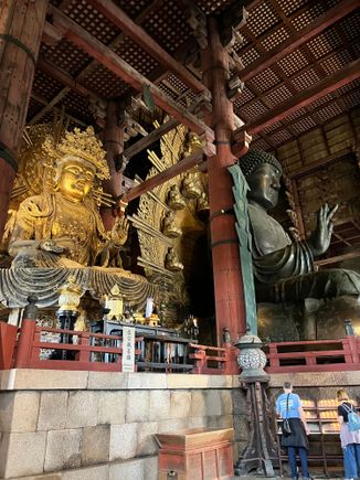 Inside the Buddha hall (one of the few temples that allow photography inside)