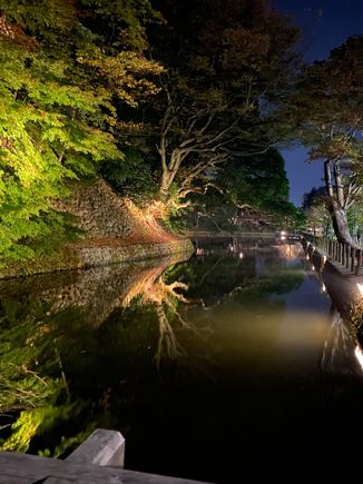 Sitting along the water below the castle 