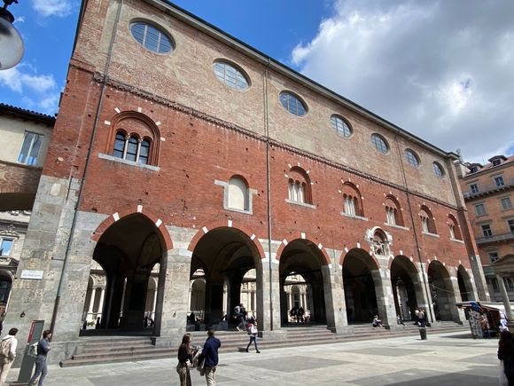 Piazza dei Mercanti