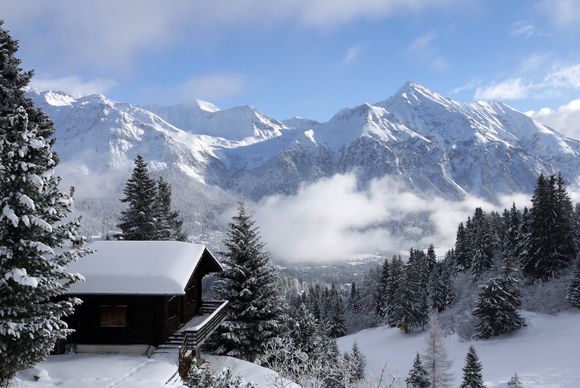 Winter wandering above Lenzerheide, December 2017 