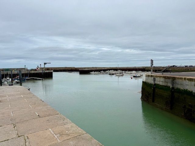 Port en Bessan Huppain