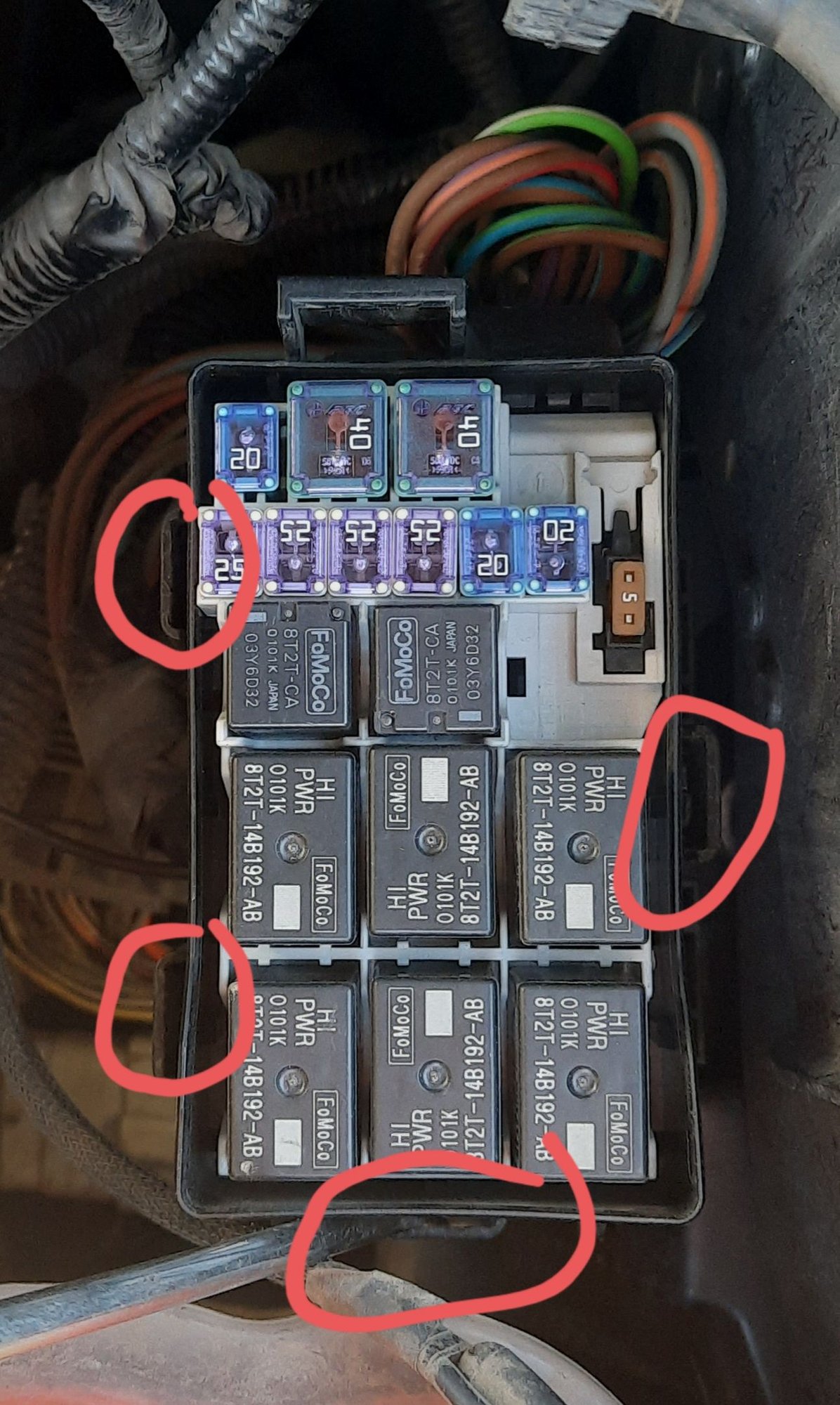 Converting your Upfitter relay to a 5 pin (relay with normally closed