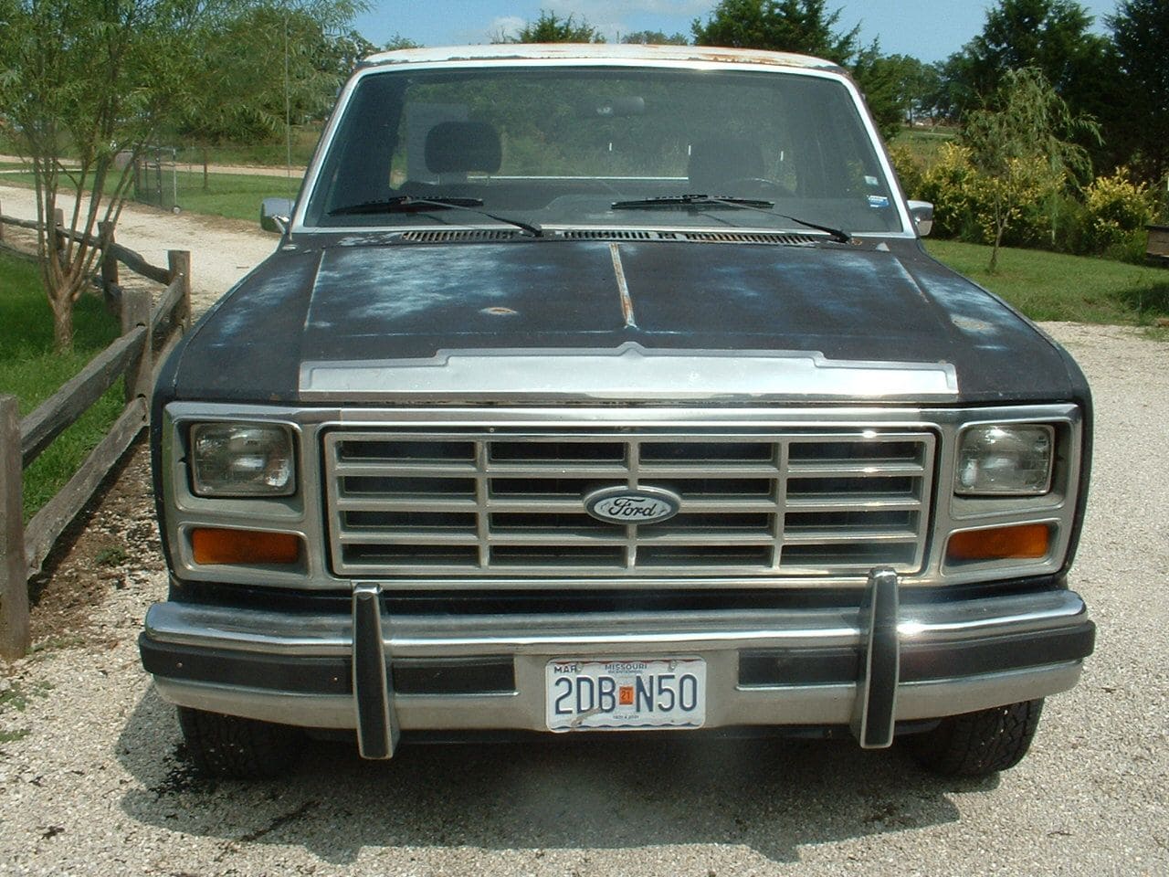 1986 Ford F-150 - 1986 F150 4.9L , c6 auto., 3.08 rear end ratio, Factory air cond. - Used - VIN 1FTDF15Y7GNA8 - 78,000 Miles - 6 cyl - 2WD - Automatic - Truck - Blue - Versailles, MO 65084, United States