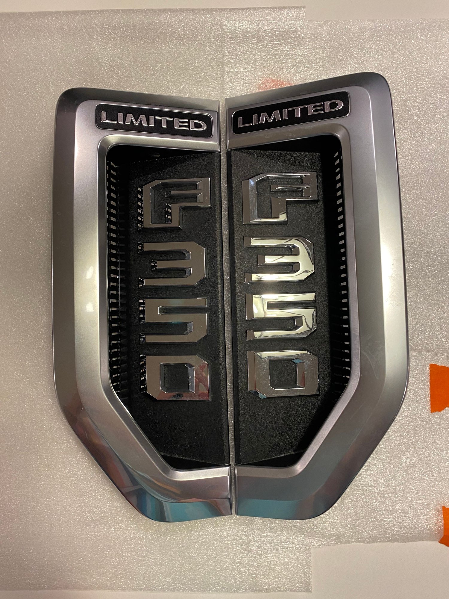 Exterior Body Parts - 2020 F350 Limited Fender Emblems - Used - 2017 to 2020 Ford 1 Ton Pickup - Austin, TX 78746, United States