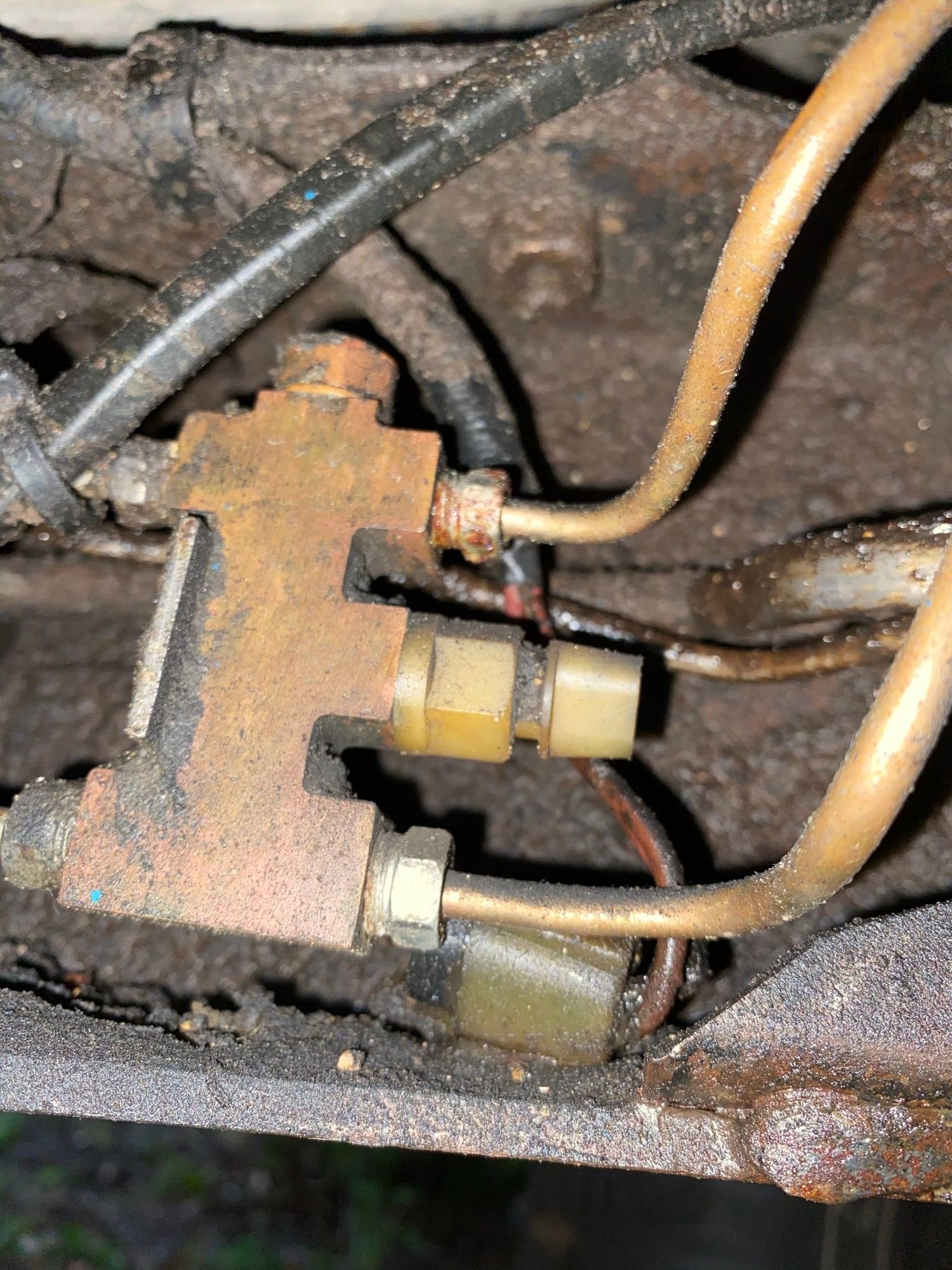 Diagnosing bad master cylinder? Ford Truck Enthusiasts Forums