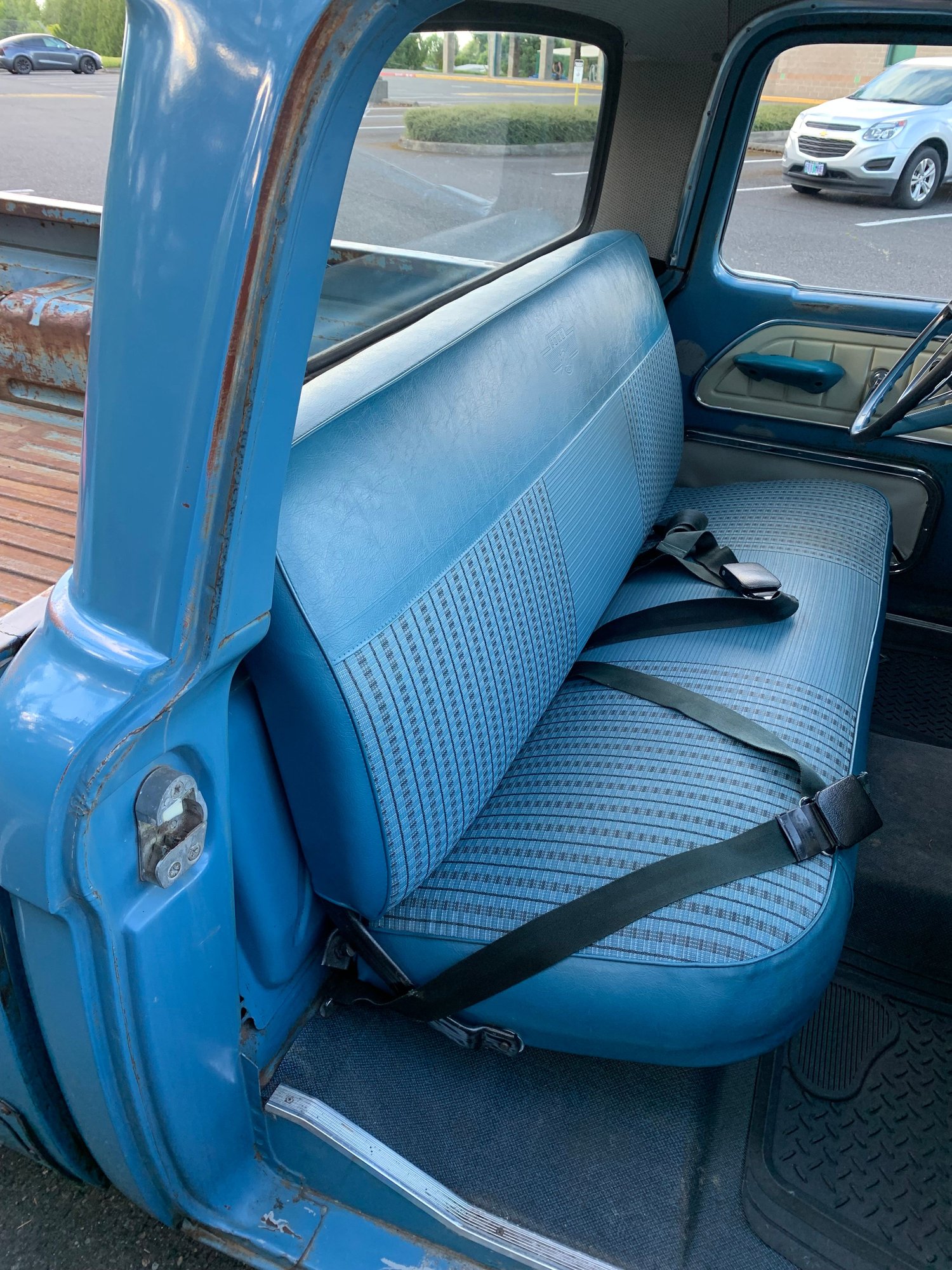 1966 Ford F-100 - 1966 F 100 Custom cab- super clean, almost no rust, very nice original truck - Used - VIN f10yr776059 - 92,000 Miles - 8 cyl - 2WD - Manual - Truck - Blue - Portland, OR 97140, United States