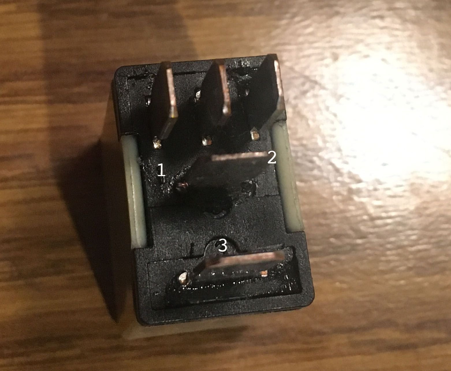 2003 ford expedition fuel pump location - imaiop