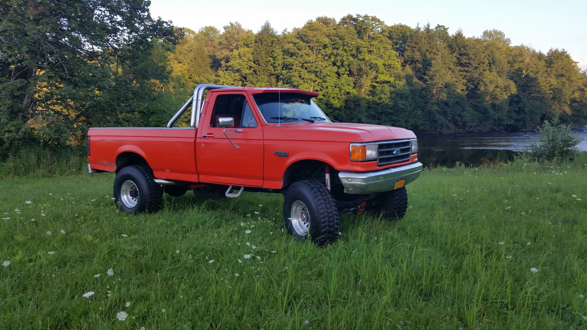 This 1987 Ford F-150 Might Just Convert the Box Haters.