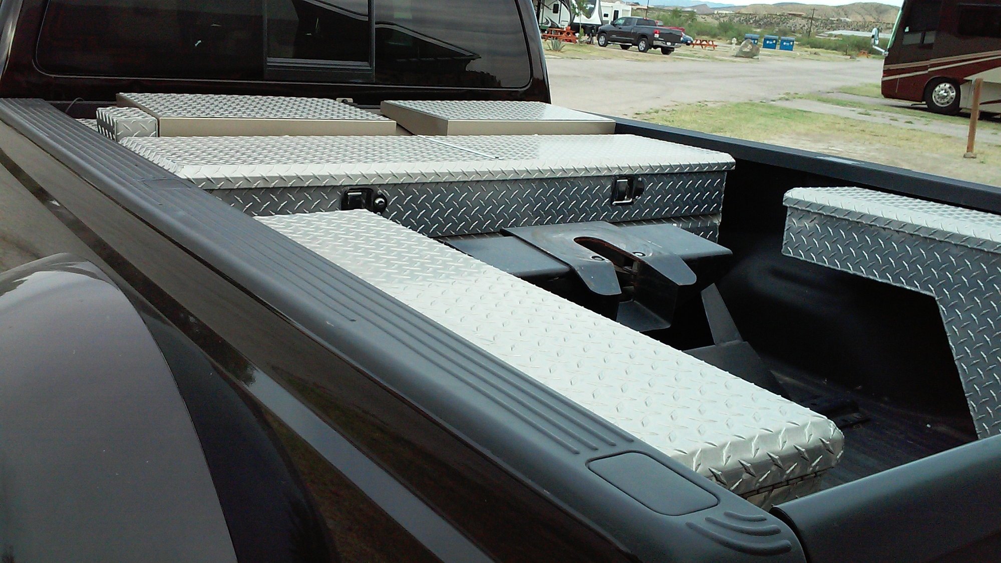 Long bed F350 with toolbox and 5th wheel hitch Page 2 Ford Truck