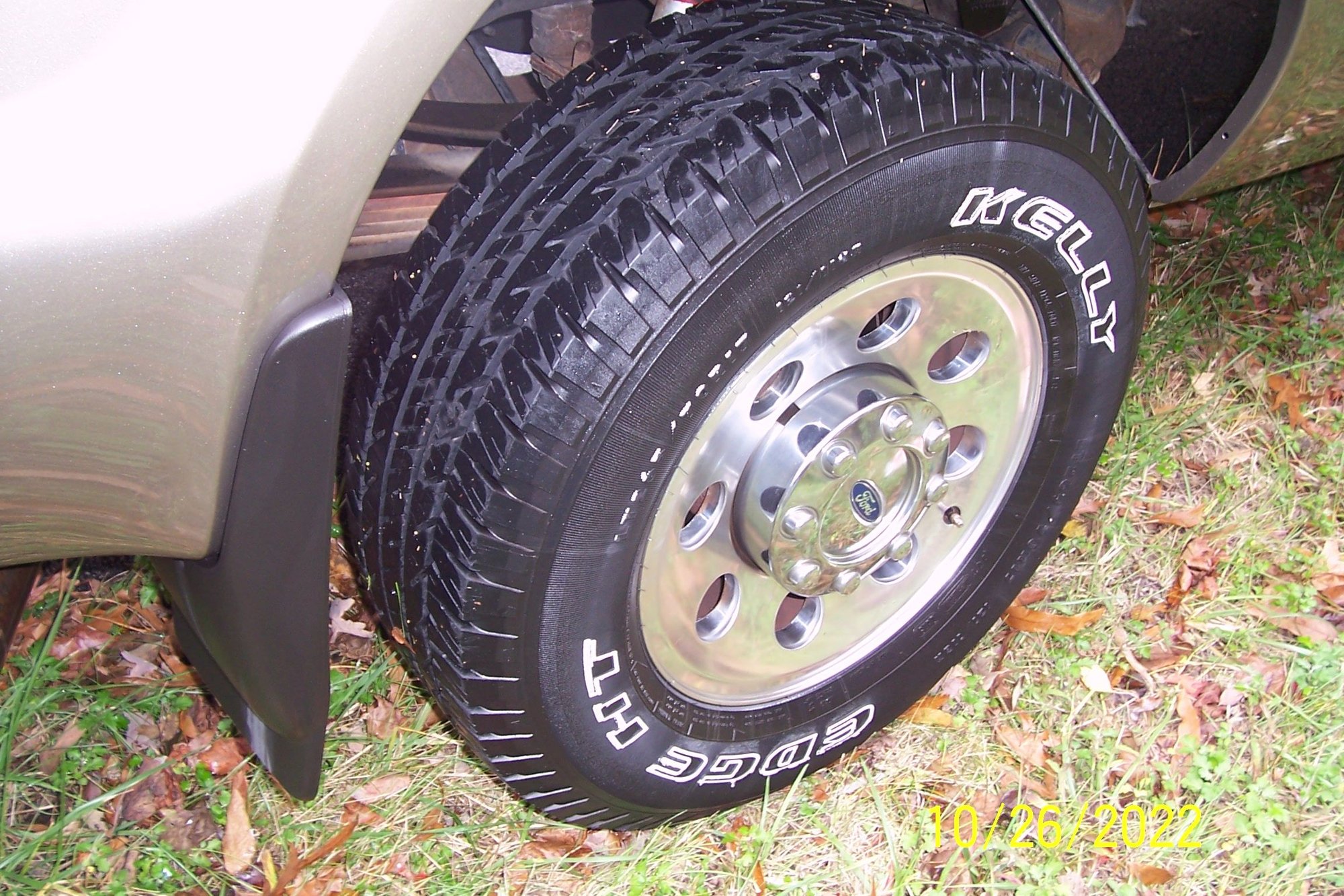 2005 Ford F-250 Super Duty - Extra Clean Low Mileage 2005 F250 SD XLT Crew Cab LB 6.0 (STUDDED) Diesel - Used - VIN 1FTSW21P95EA66152 - 74,800 Miles - 8 cyl - 4WD - Automatic - Truck - Beige - Millersville, MD 21108, United States