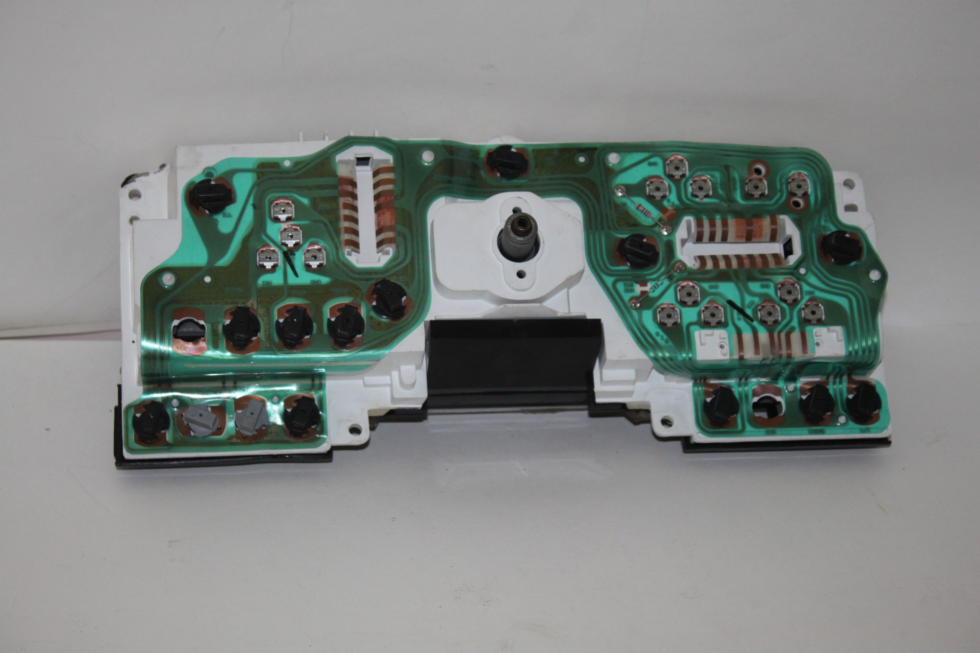 Interior/Upholstery - 1987-91 Ford Truck Gauge Cluster with Tach. - Used - 0  All Models - Lonsdale, MN 55046, United States