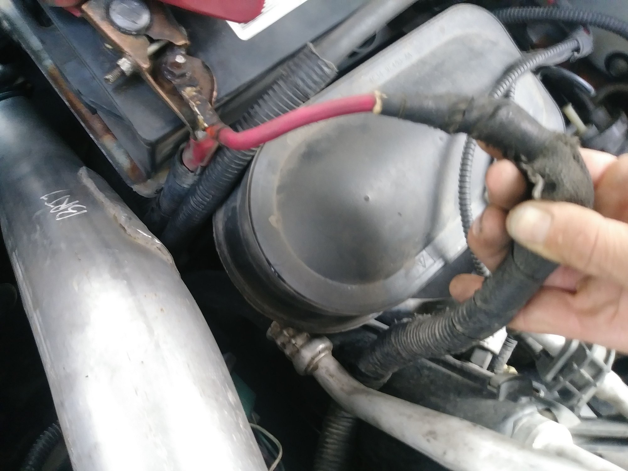 Passenger side positive battery cable hot Ford Truck Enthusiasts Forums