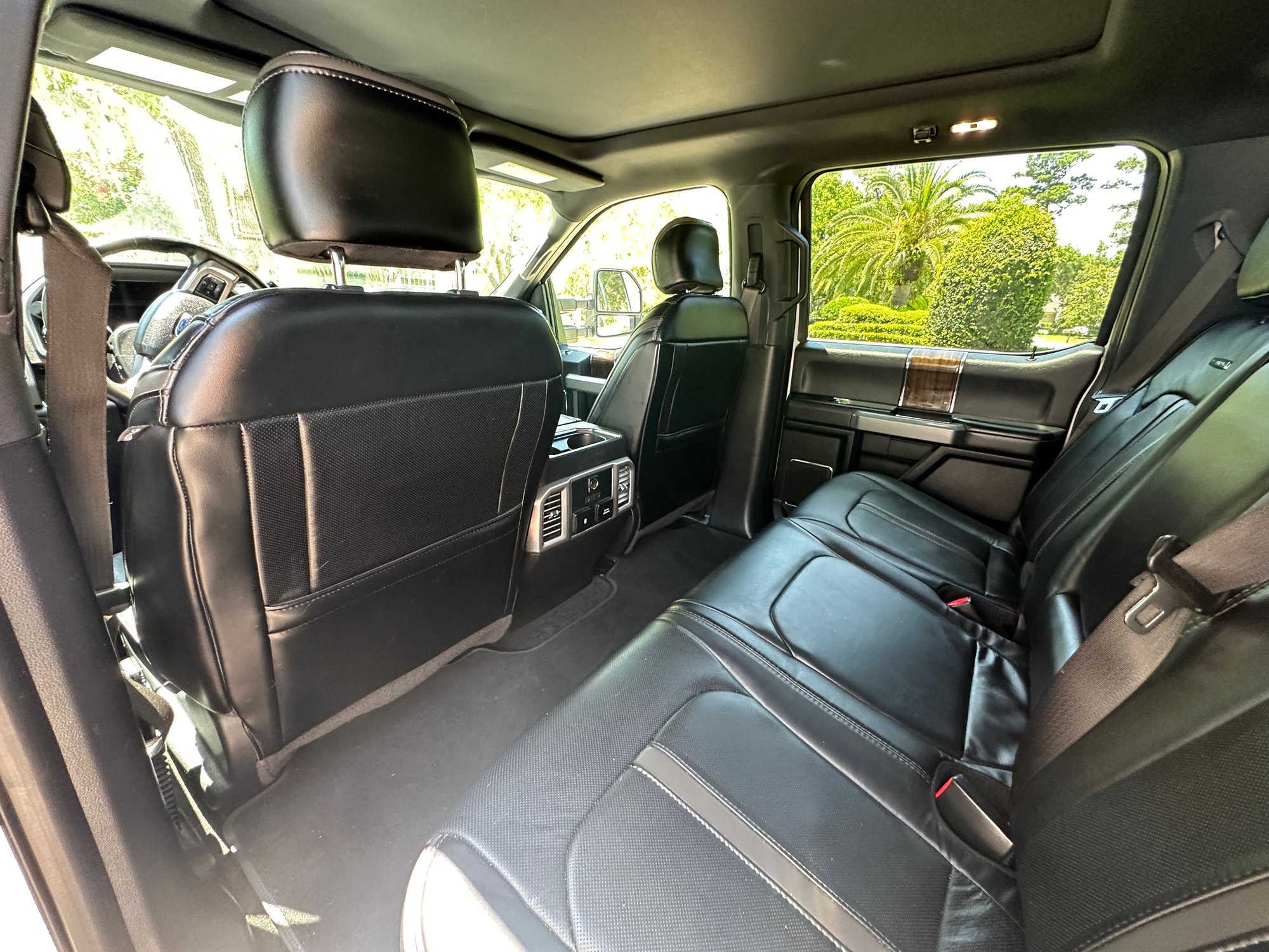 2017 Ford F-350 Super Duty - 2017 Ford Super Duty SRW 6.7L Diesel, Platinum, Original Owner, Low Miles - Used - VIN 1FT8W3BT7HEE61835 - 27,395 Miles - Ponte Vedra Beach, FL 32082, United States