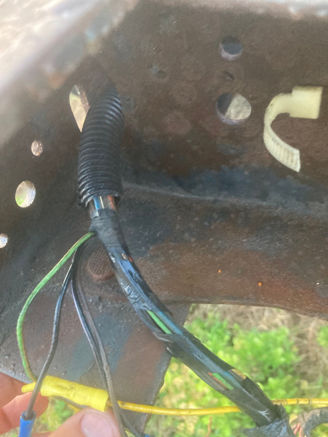 99 Chassis Cab F350 Wiring issue Ford Truck Enthusiasts Forums