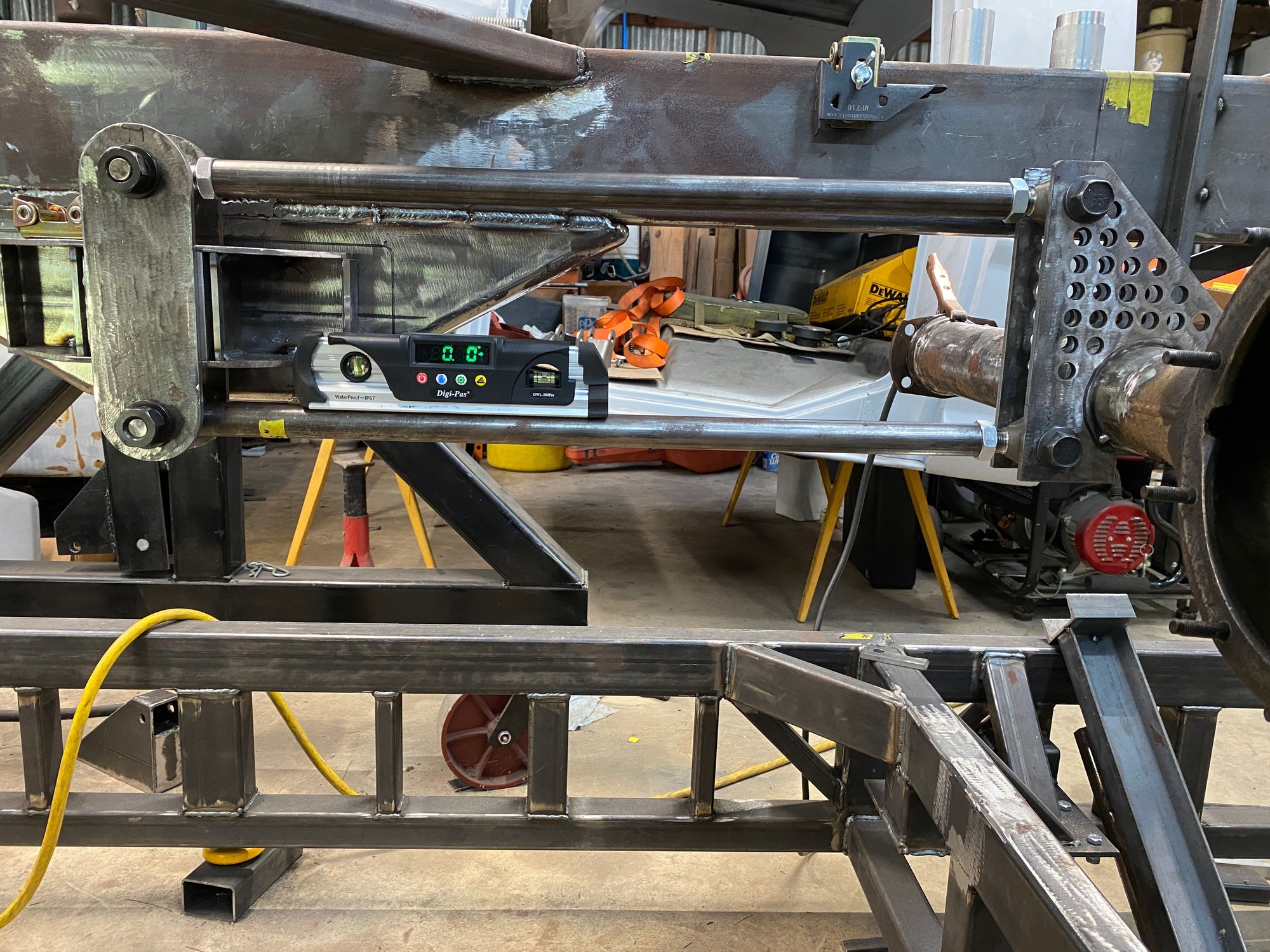 Parallel 4 link setup