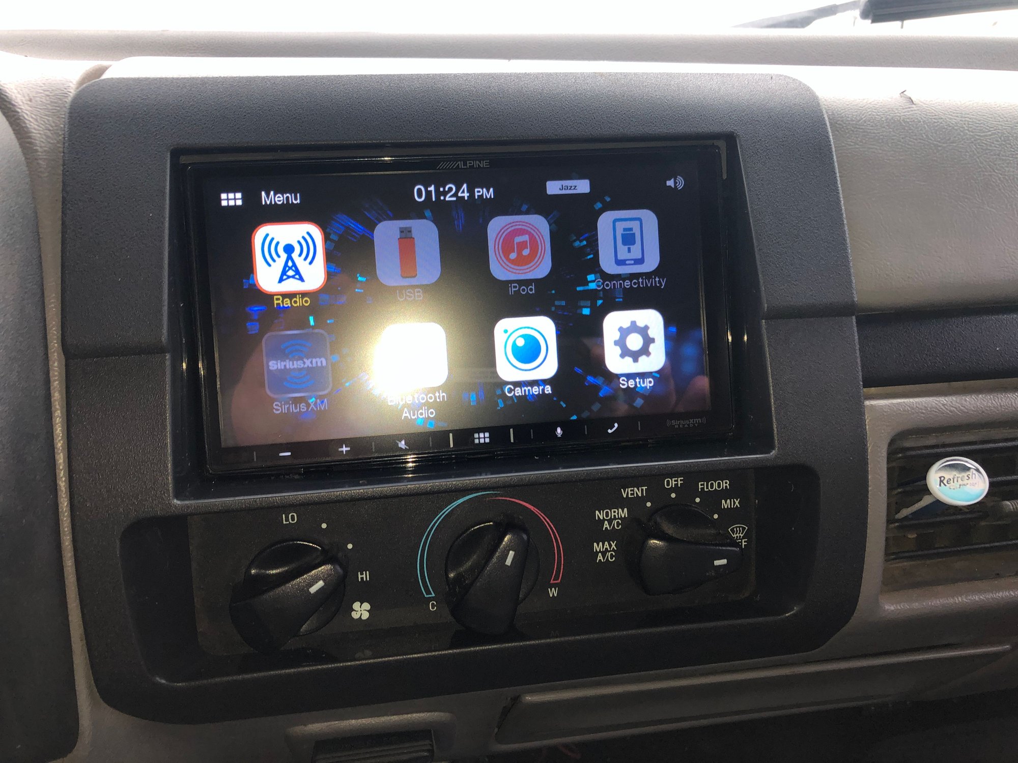 Pic of Alpine Apple Carplay in a 1997 F350 Ford Truck Enthusiasts Forums