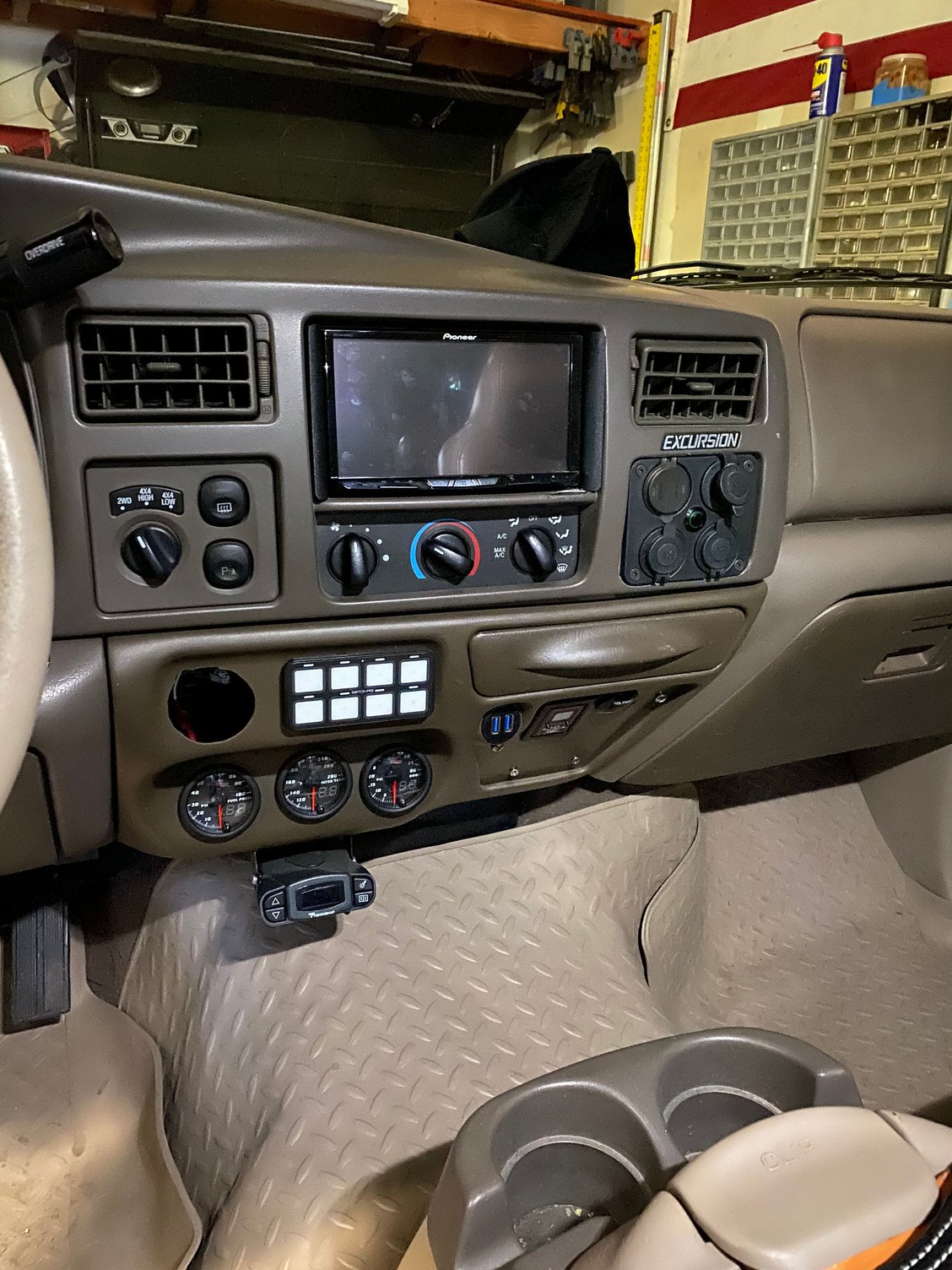 F650 Manual lower dash panel for sale NEW IN BOX Ford Truck