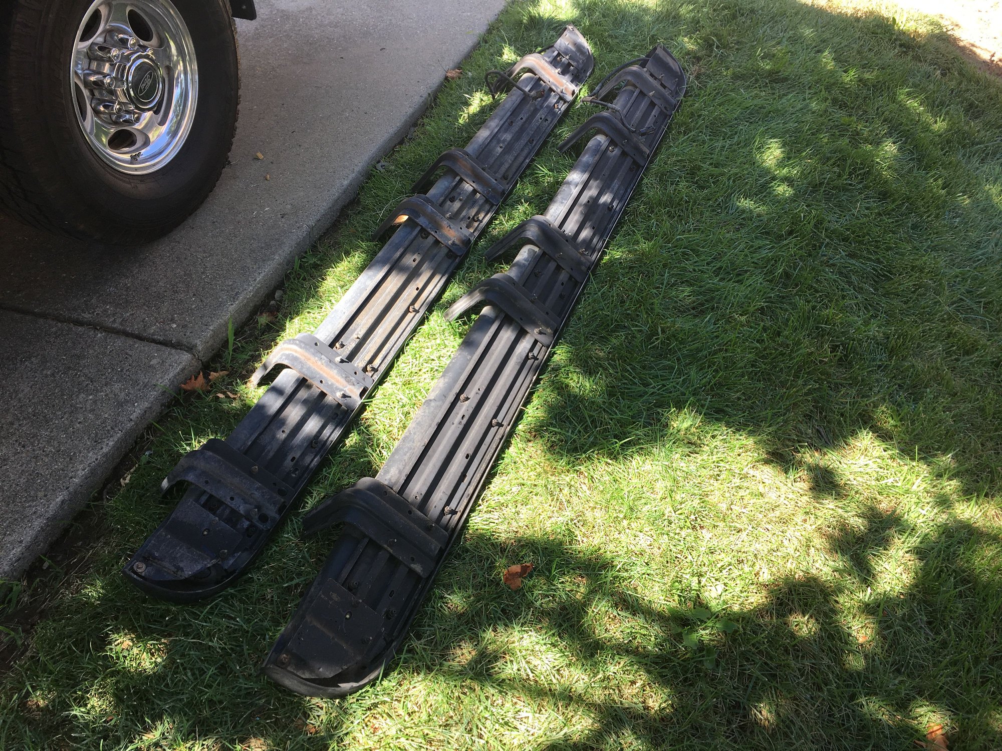 Excursion OEM Running Boards Black Ford Truck Enthusiasts Forums