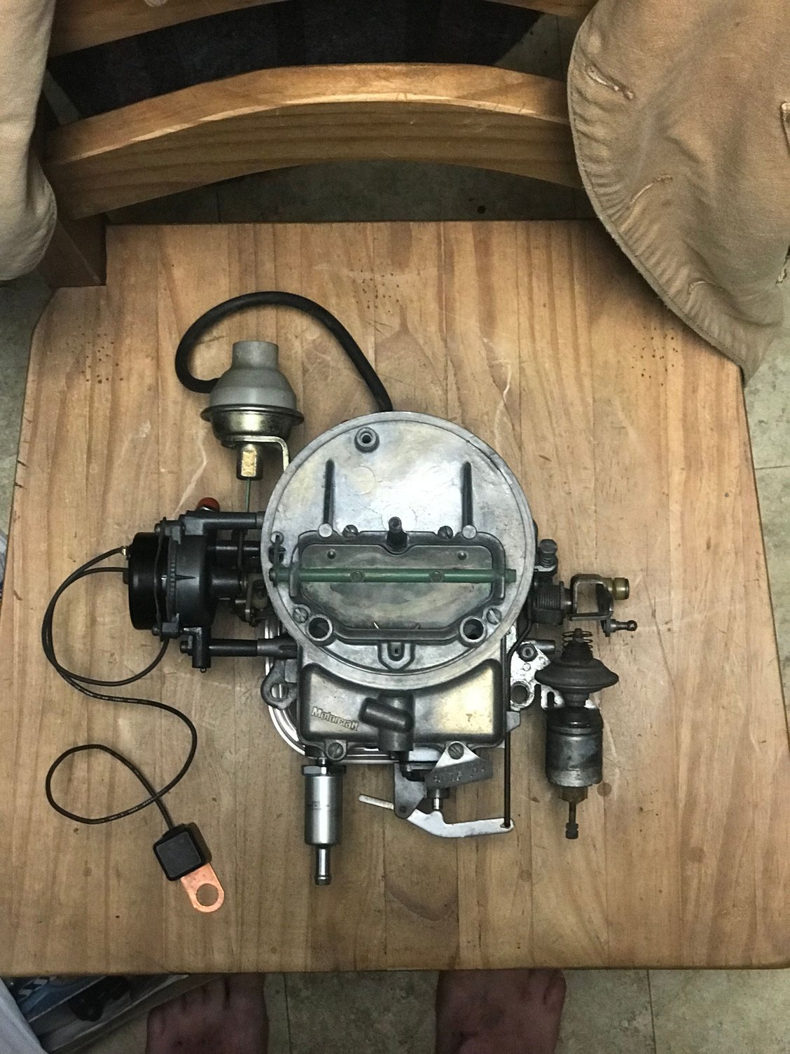 Electric choke problems, how much voltage should the stator wire have