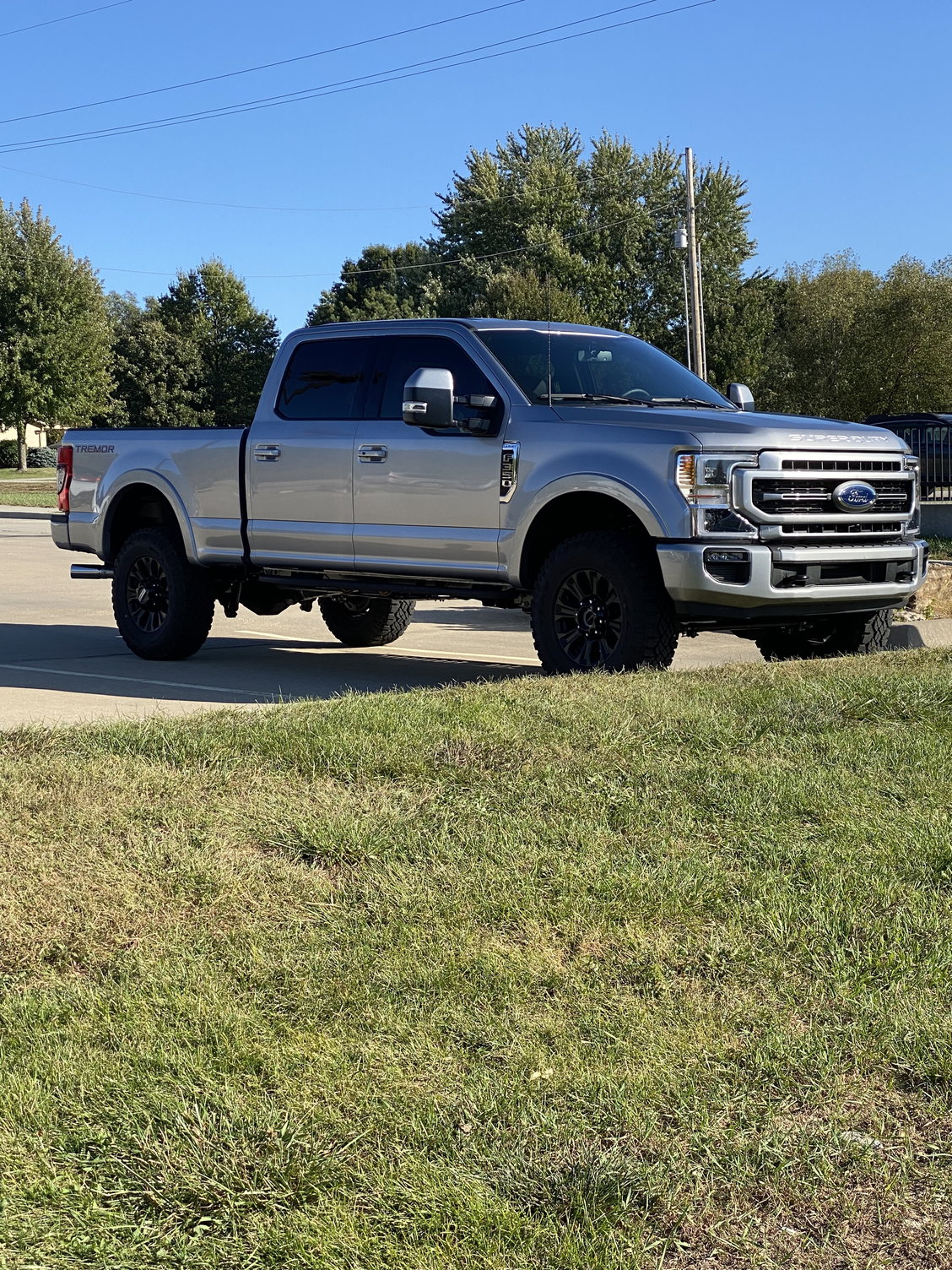 2022 F350 Tremor Iconic Silver Ford Truck Enthusiasts Forums